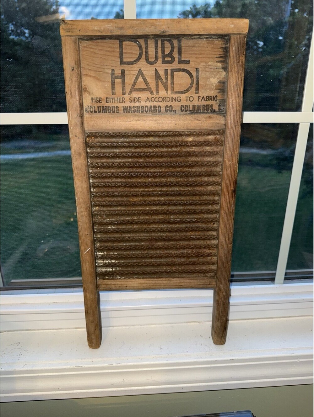 DUBL HANDI  WASHBOARD COLUMBUS  WASH BOARD 8.5” X 18”  EXCELLENT CONDITION